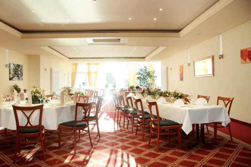Hotel Kempf Dirmstein Екстериор снимка