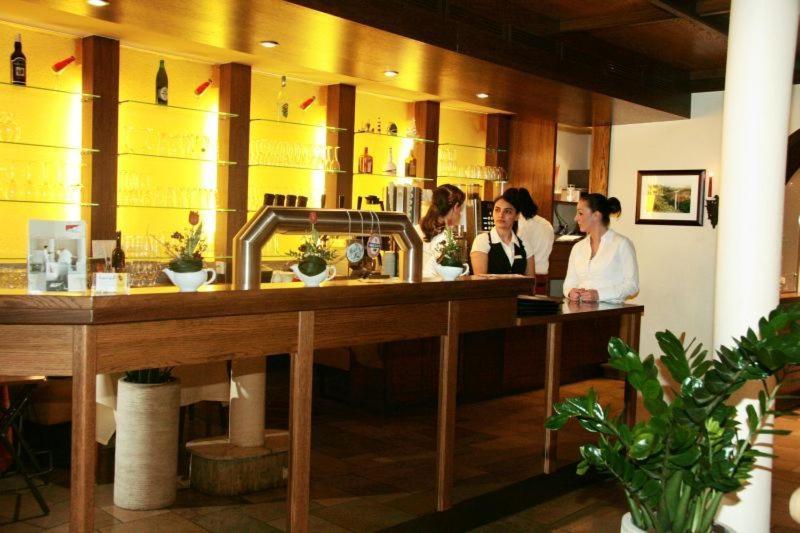 Hotel Kempf Dirmstein Екстериор снимка